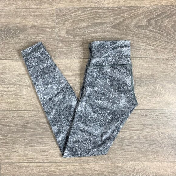 Lululemon Wunder Under Low-Rise Tight *Full-On Luxtreme 28" Area Ice Grey Size 4 - Picture 2 of 15